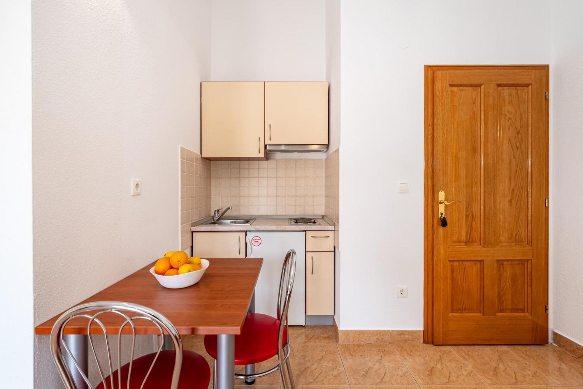 Apartments Prkacin 2 Starigrad Paklenica Extérieur photo