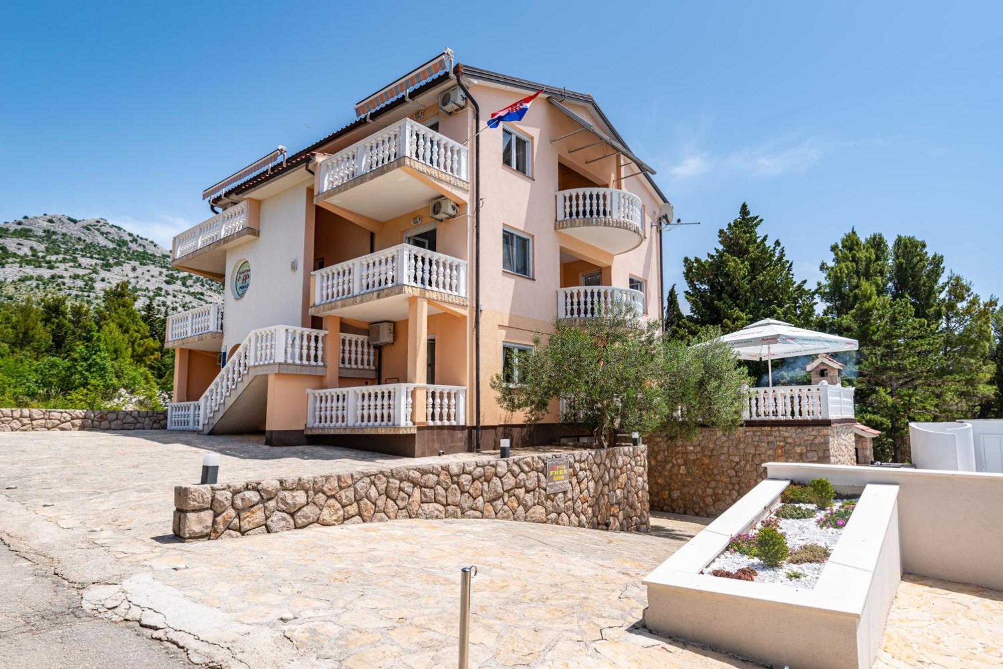 Apartments Prkacin 2 Starigrad Paklenica Extérieur photo