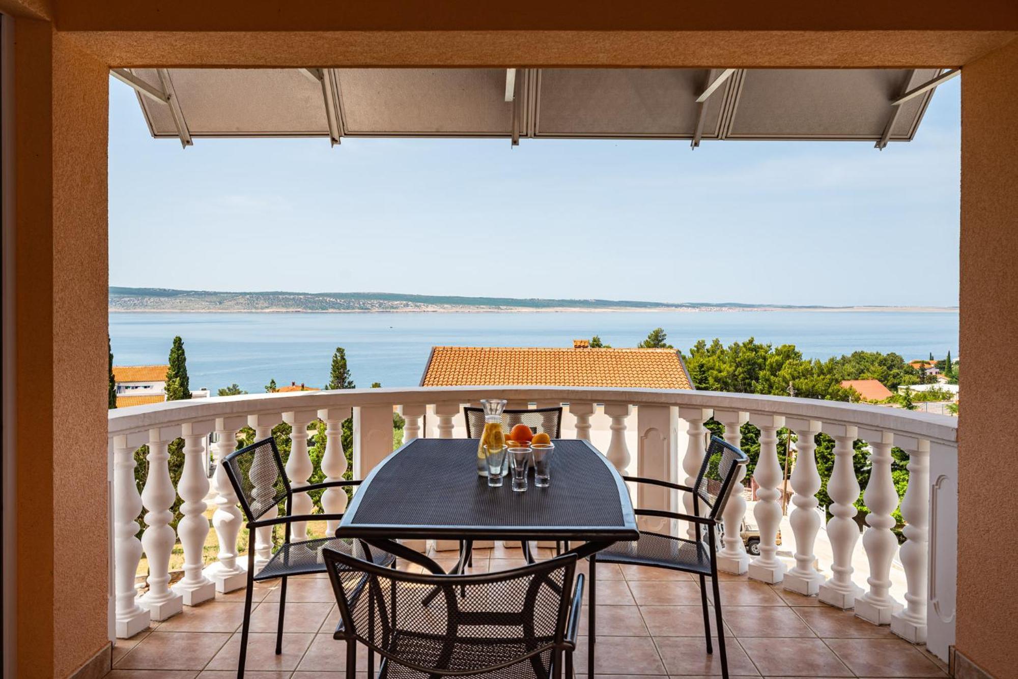 Apartments Prkacin 2 Starigrad Paklenica Extérieur photo