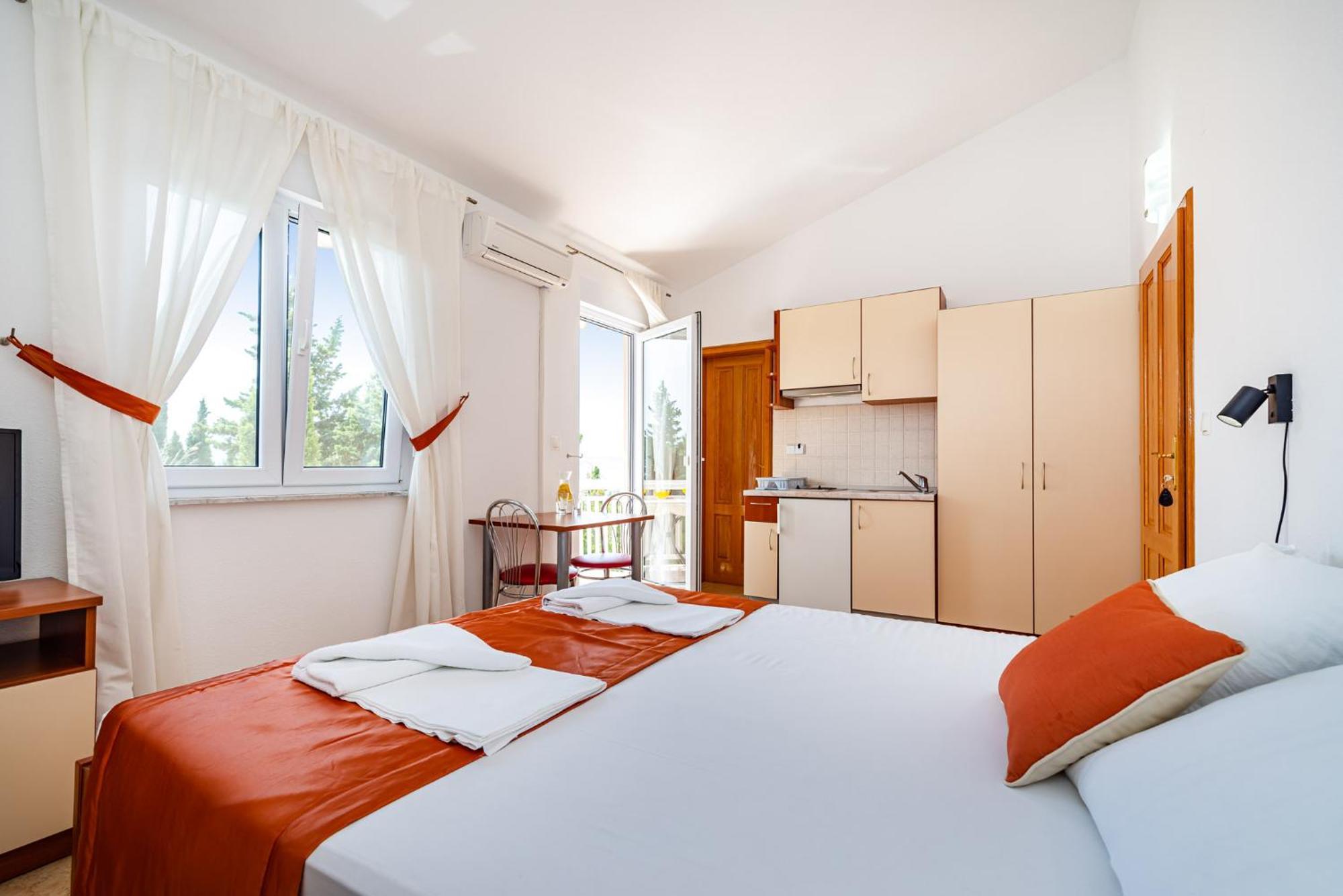Apartments Prkacin 2 Starigrad Paklenica Extérieur photo