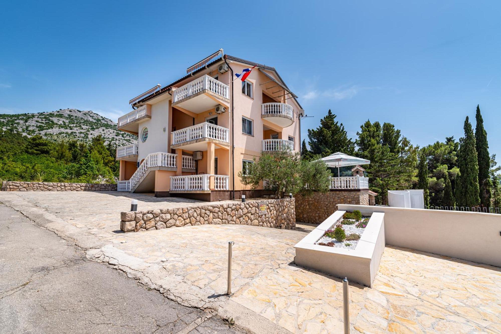 Apartments Prkacin 2 Starigrad Paklenica Extérieur photo