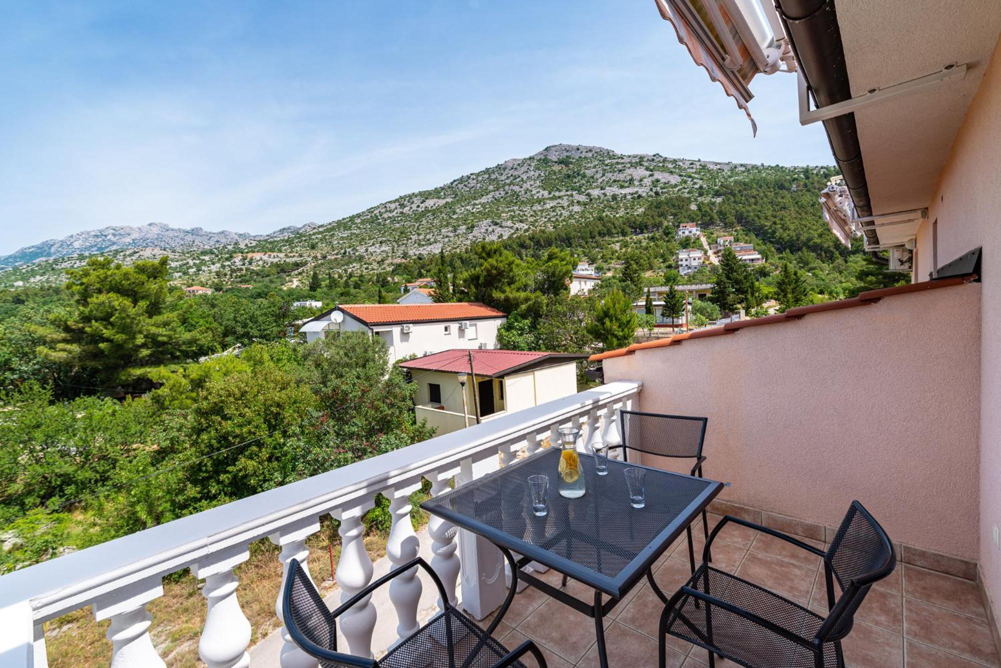 Apartments Prkacin 2 Starigrad Paklenica Extérieur photo