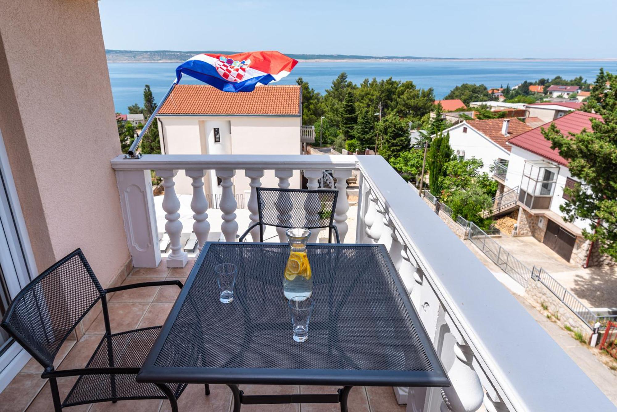 Apartments Prkacin 2 Starigrad Paklenica Extérieur photo